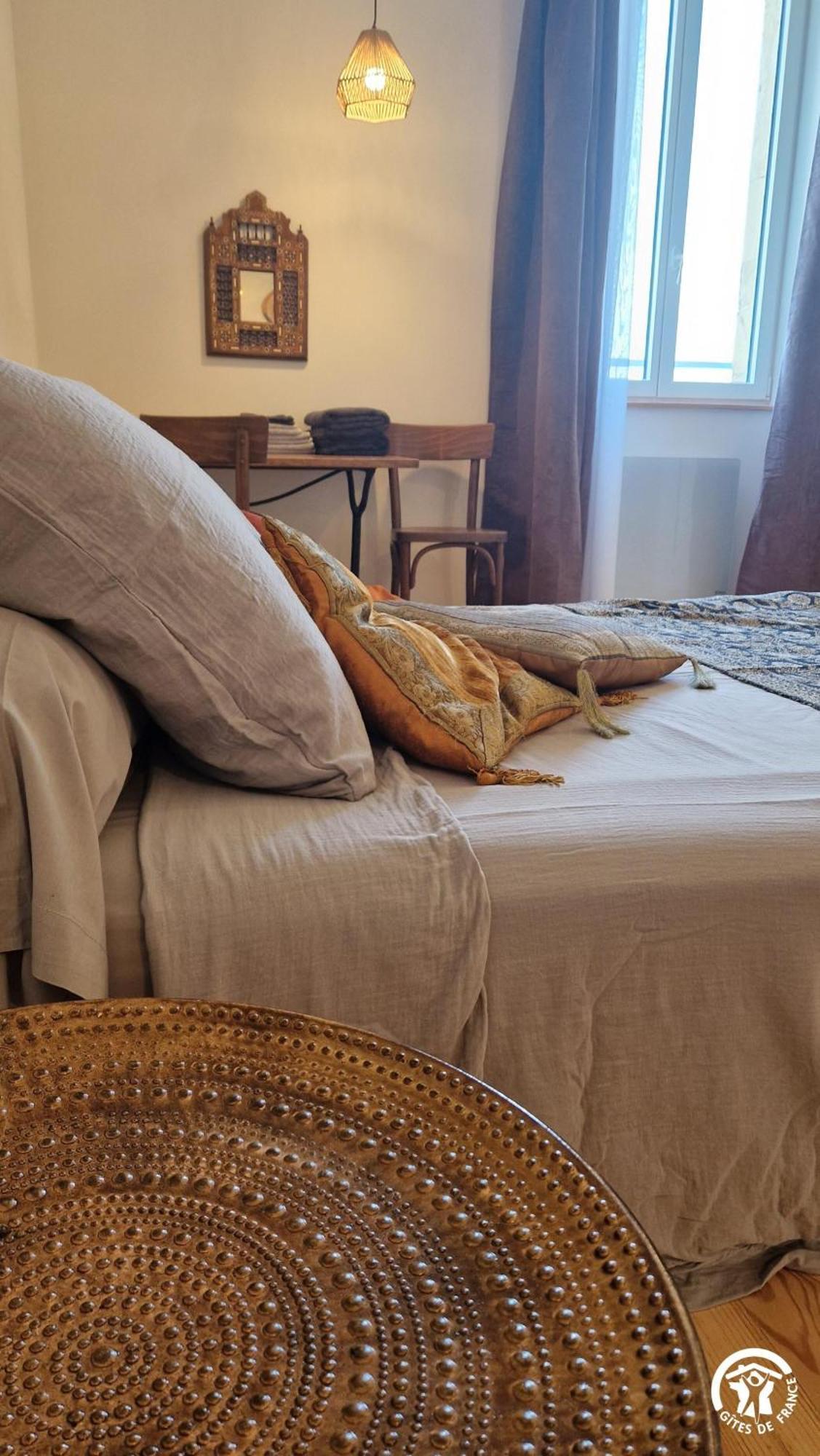 Aux Roses De Cedres Chambre Savane Salvagnac Dış mekan fotoğraf