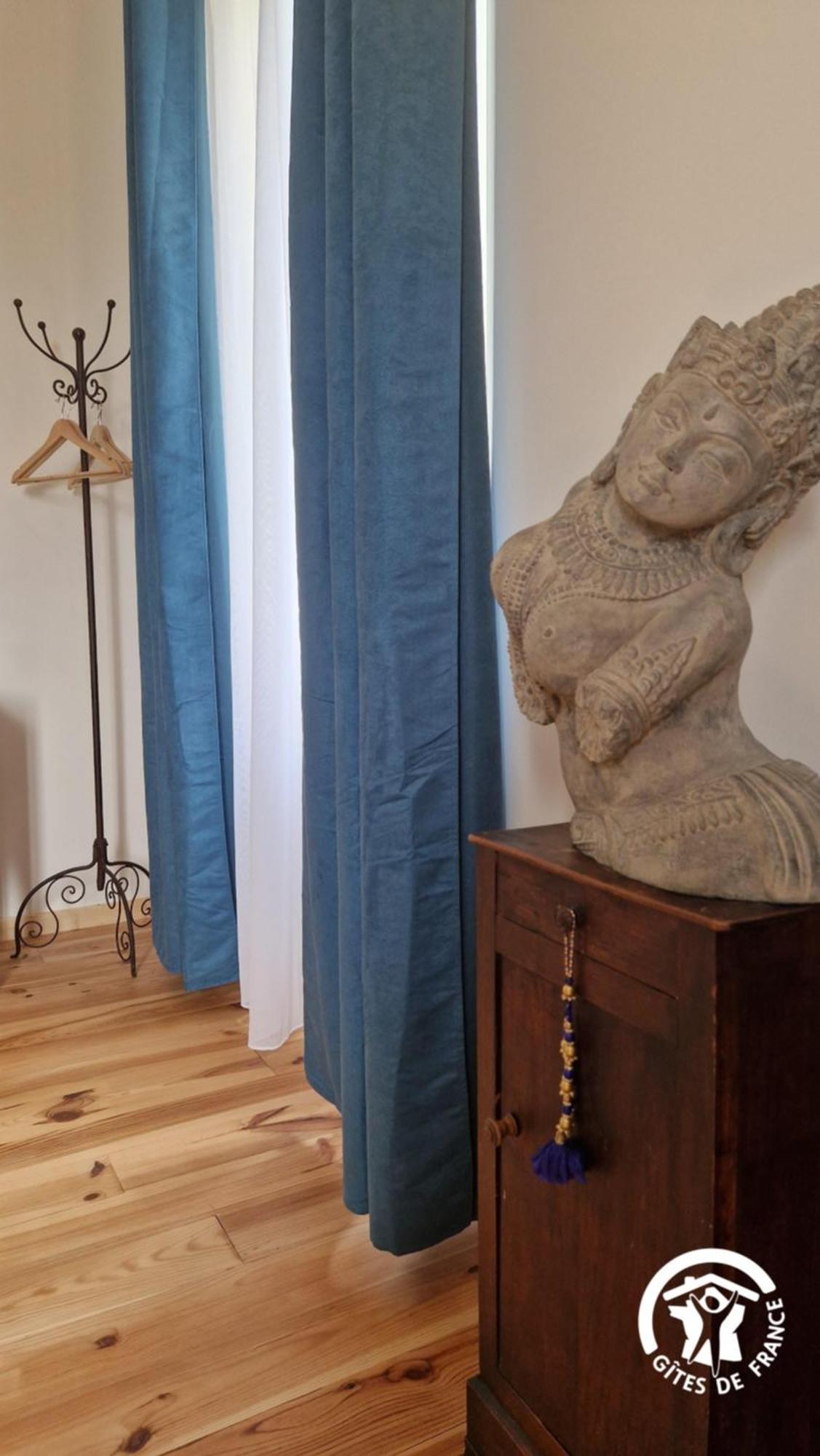 Aux Roses De Cedres Chambre Savane Salvagnac Dış mekan fotoğraf